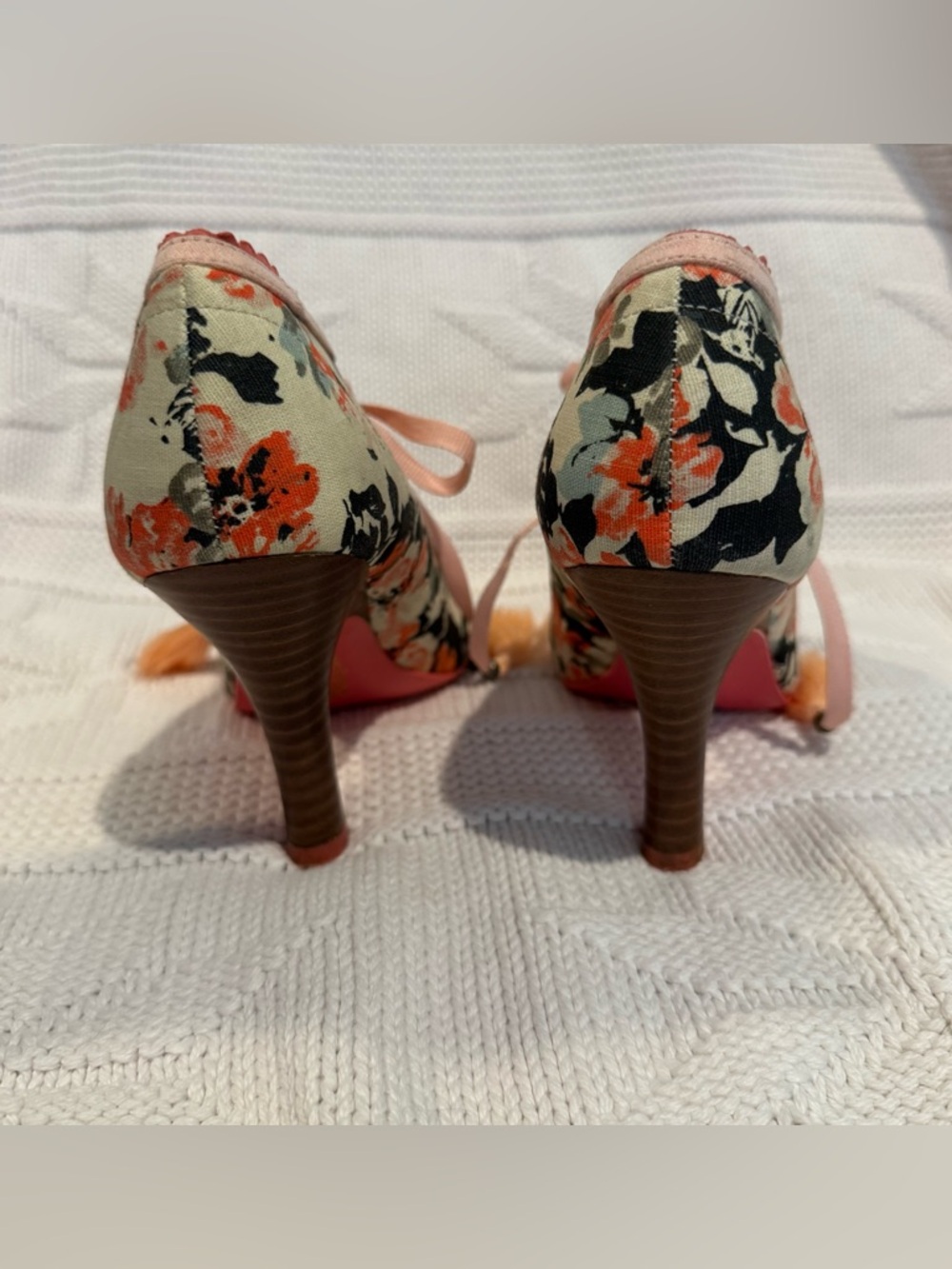 Ruby Shoo Willow Floral Tassel  Heels - Pink Trim, size 4/37 - Picture 5 of 7